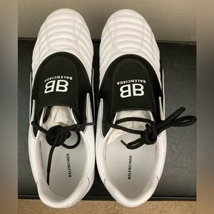 Brand New Balenciaga Zen Sneakers Size 42
